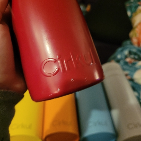 Limited Edition: 22oz. Cirkul Fire Bottle Drop - Picture 3 of 7